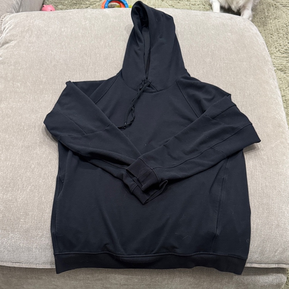 Lululemon Men's Black Hooded Sweatshirt